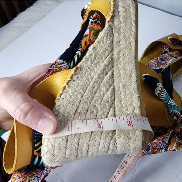 Vidorreta made in Spain strappy open toe sandal EU 41 yellow espadrille wedges - Picture 6 of 7